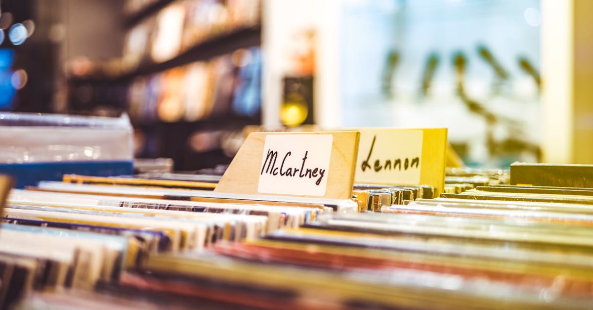 découvrez les nouveaux albums musicaux du moment, les sorties récentes et les tendances musicales à ne pas manquer.