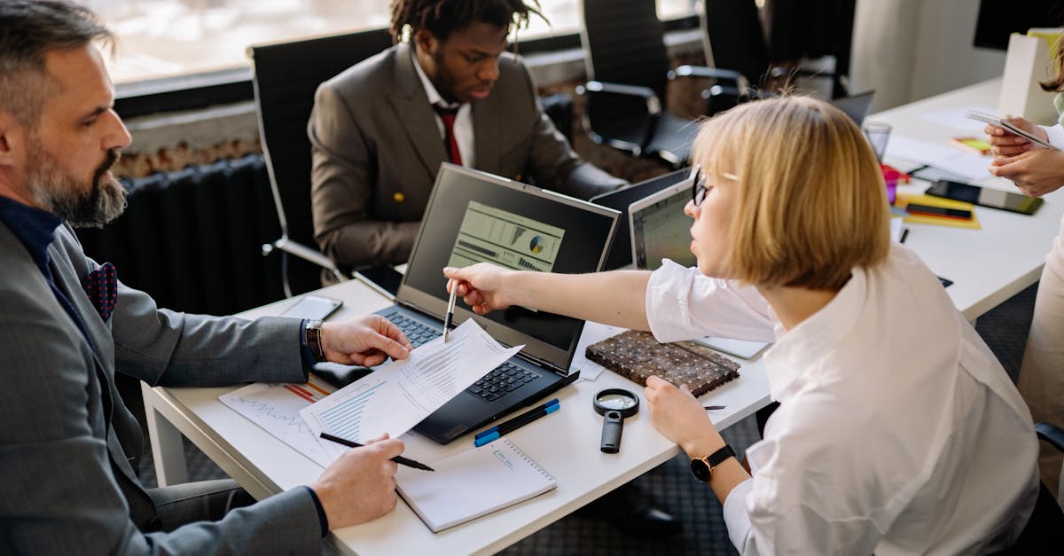 découvrez l'importance de la collaboration pour stimuler l'innovation, renforcer les équipes et atteindre des objectifs communs avec efficacité.