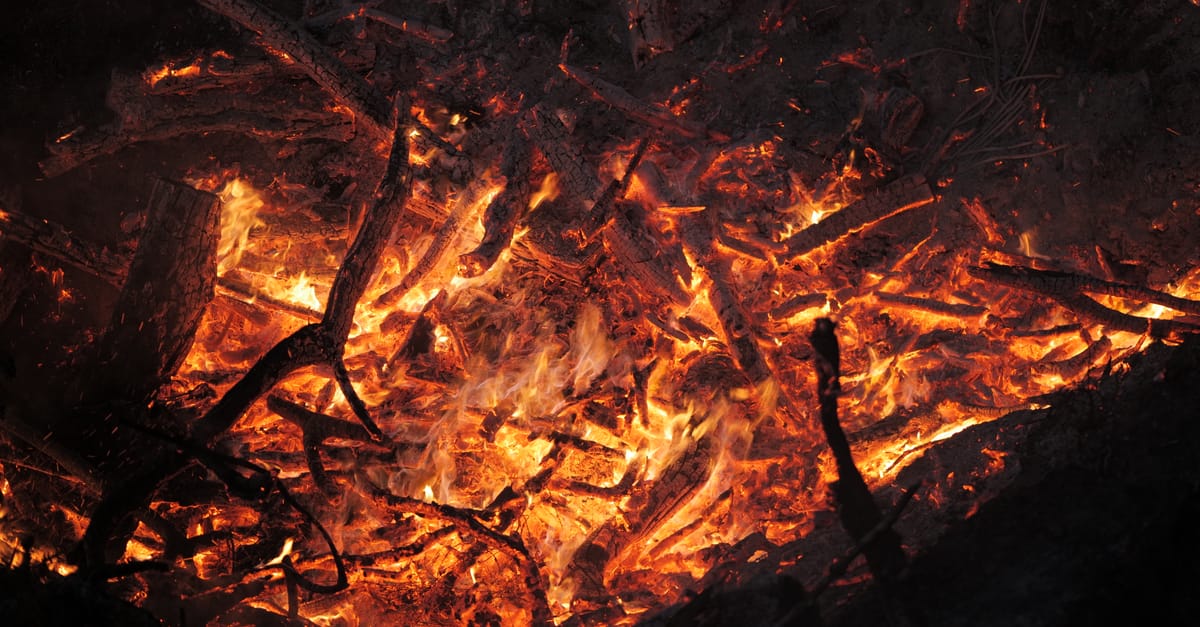 découvrez les causes, impacts et mesures de prévention liées aux incendies dévastateurs. informez-vous pour mieux protéger vos biens et votre sécurité.