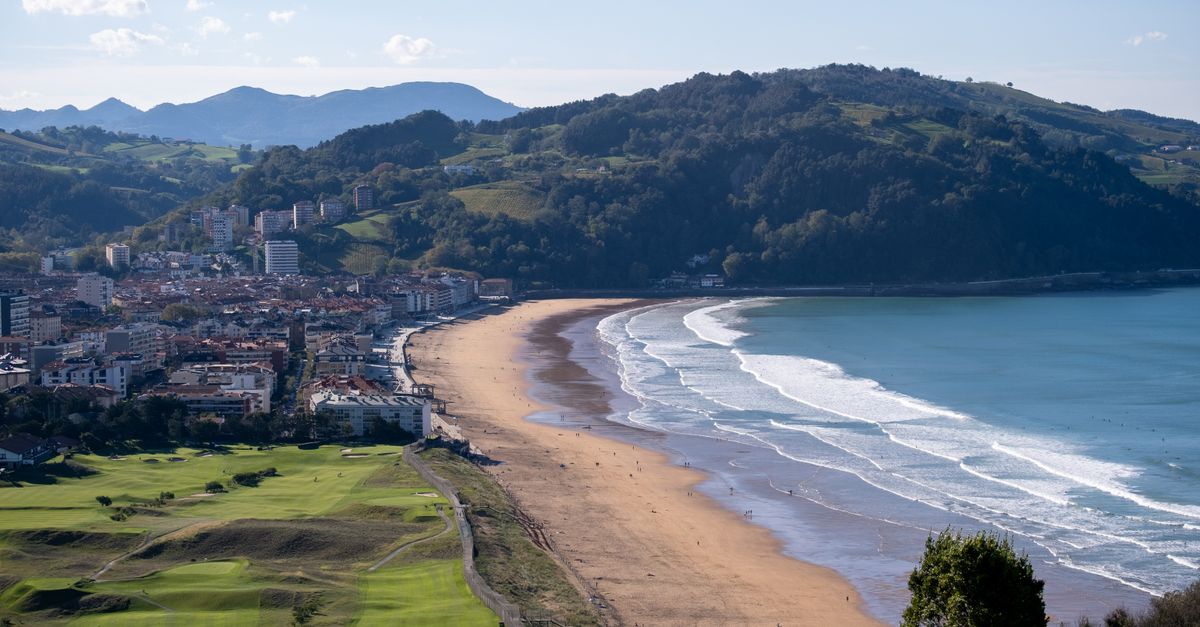 découvrez le pays basque, une région riche en culture, gastronomie et paysages magnifiques entre mer et montagne.