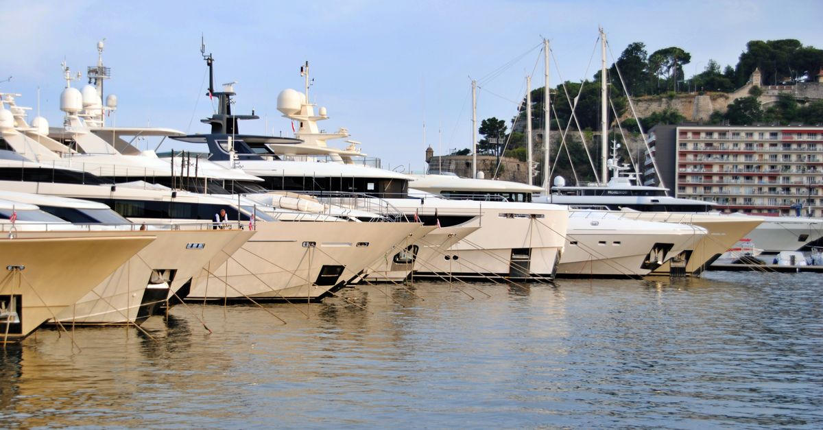 découvrez l'univers du yachting : luxe, aventure et détente en mer. explorez nos conseils, destinations et tendances pour profiter pleinement de la navigation de plaisance.